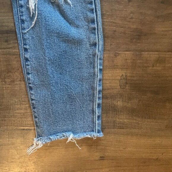 Cello High Rise Distressed Skinny Jeans Light Wash Raw Hem Size 5 - Picture 4 of 7